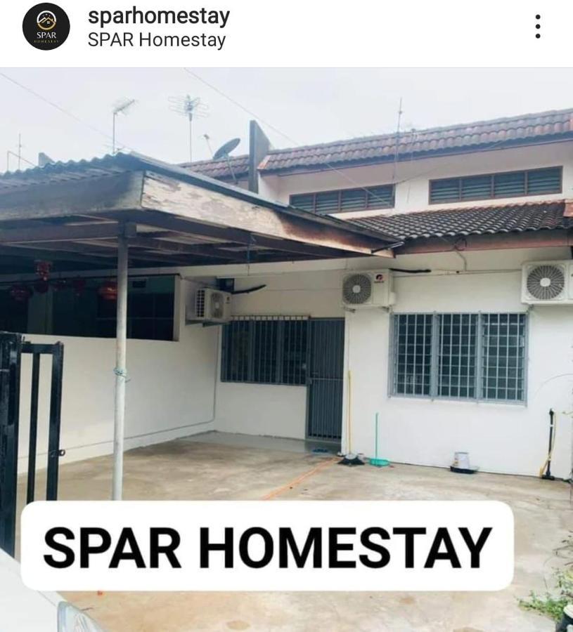 Spar Homestay 코타바하루 외부 사진